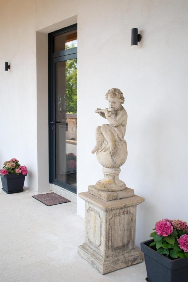 villa d'illouvre Saint-Chinian Extérieur photo